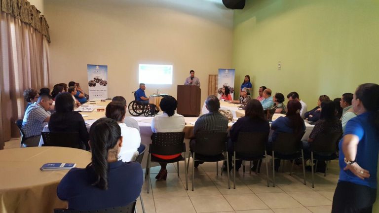 Secretaria de Trabajo desarrolla mesa de empleo en La Ceiba