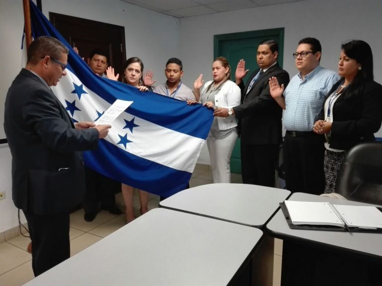 Secretaría de Trabajo juramenta Comité de Control Interno