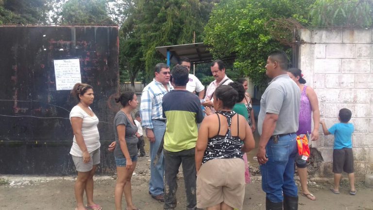 Gobierno atiende emergencia en el Valle de Sula