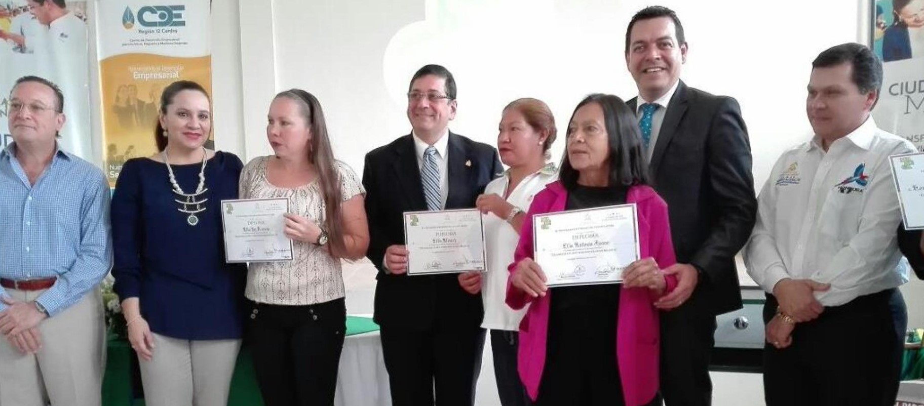 Plazas de trabajo ofrece Ciudad Mujer a sus beneficiarias Plazas de trabajo ofrece Ciudad Mujer a sus beneficiarias
