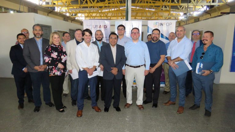 Gobierno impulsa la migración laboral legal de compatriotas