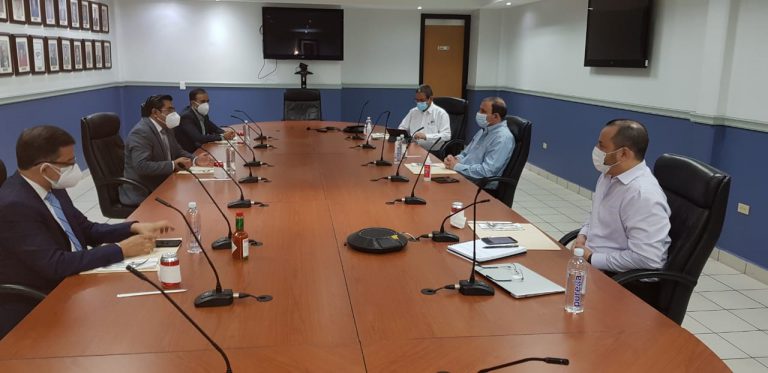 Ministro de Trabajo se reúne con presidente del COHEP