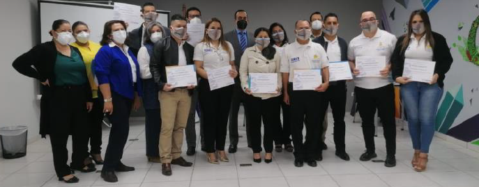 Secretaría de Trabajo certificó a 41 empleados con apoyo de la Unión