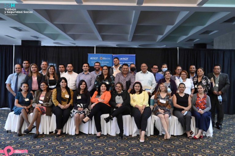 Derechos laborales y humanos: funcionarios de SETRASS consolidan conceptos.