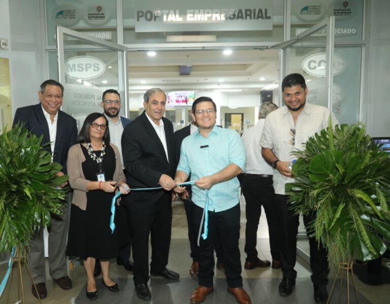 La Secretaría de Trabajo inaugura ventanilla de atención en el Portal Empresarial de la CCIC